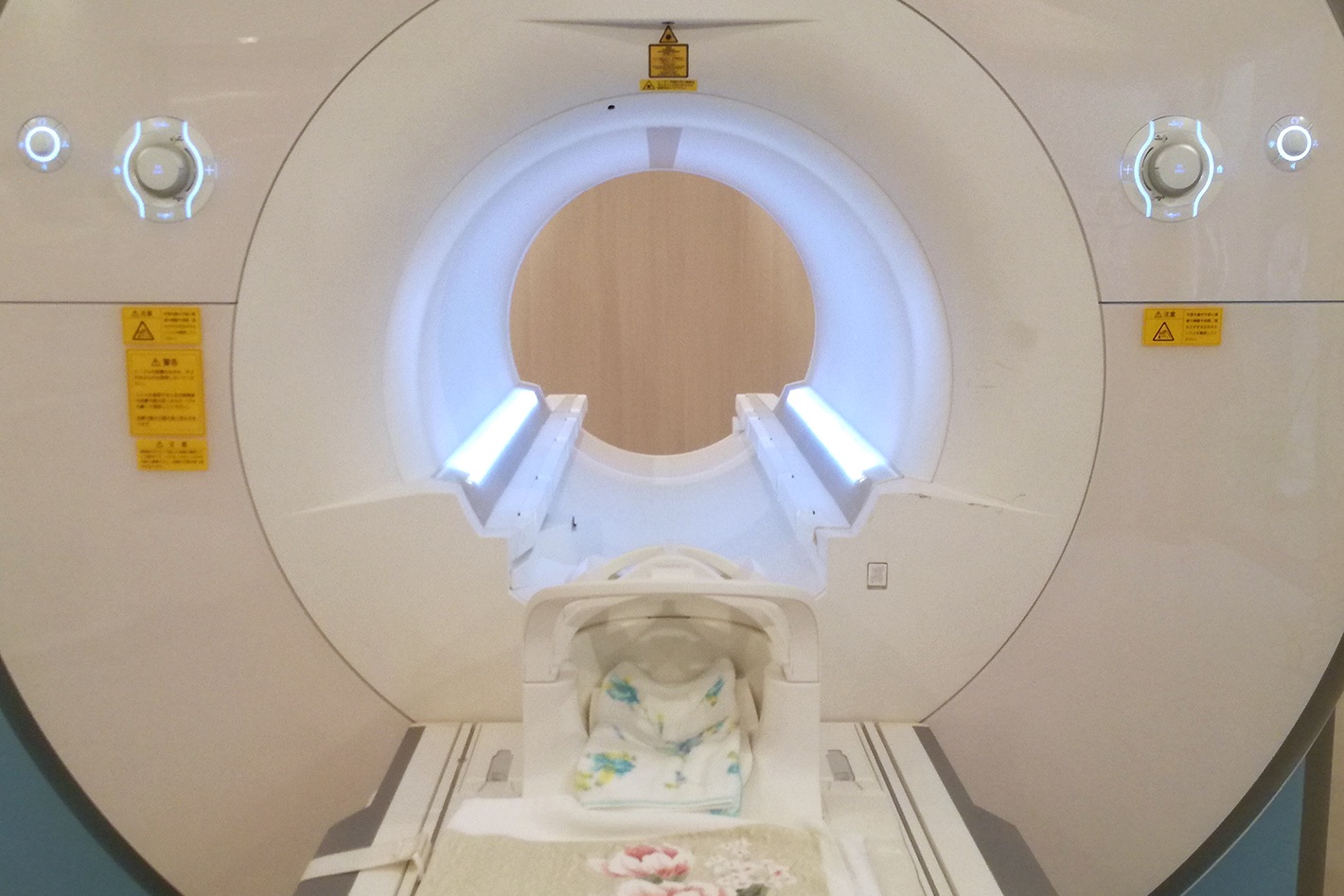 MRI（シーメンス MAGNETOM Aera）